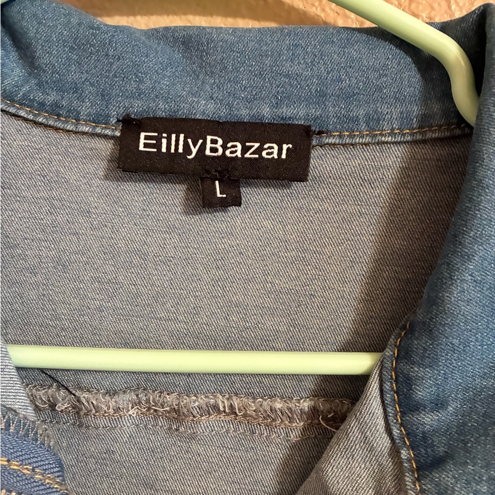 Women's Light Blue Denim Short-Sleeve Zip Romper with Belt - Picture 2 of 8